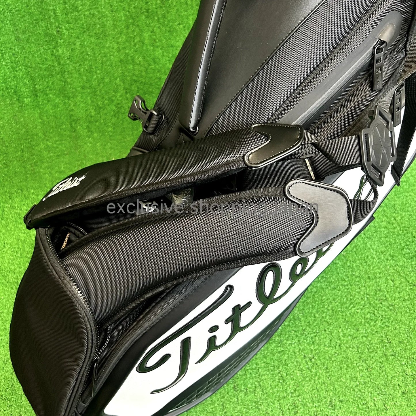 Titleist Premium Stand Bag Black White 9in 4way Divider TB20SXSF Lightweight Men