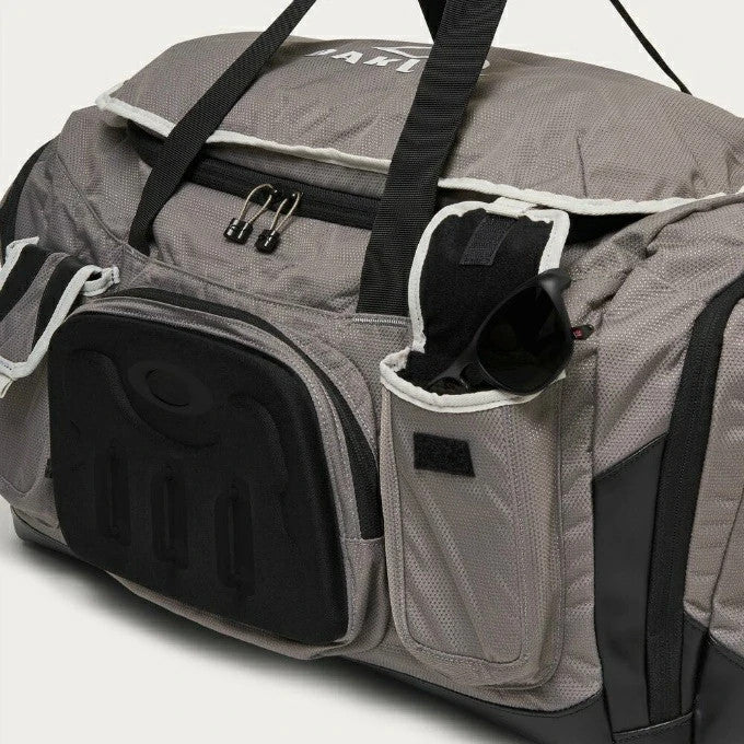 Oakley Golf Urban Ruck Rc Duffel Boston Bag Blackout Shoes Pocket Shoulder Men